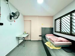 Blk 823 Jurong West Street 81 (Jurong West), HDB 5 Rooms #597098831